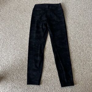 CRZ yoga Black Camouflage Leggings